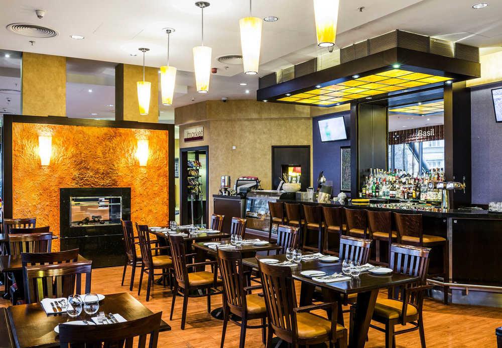 Courtyard By Marriott Prague City Praga Exterior foto
